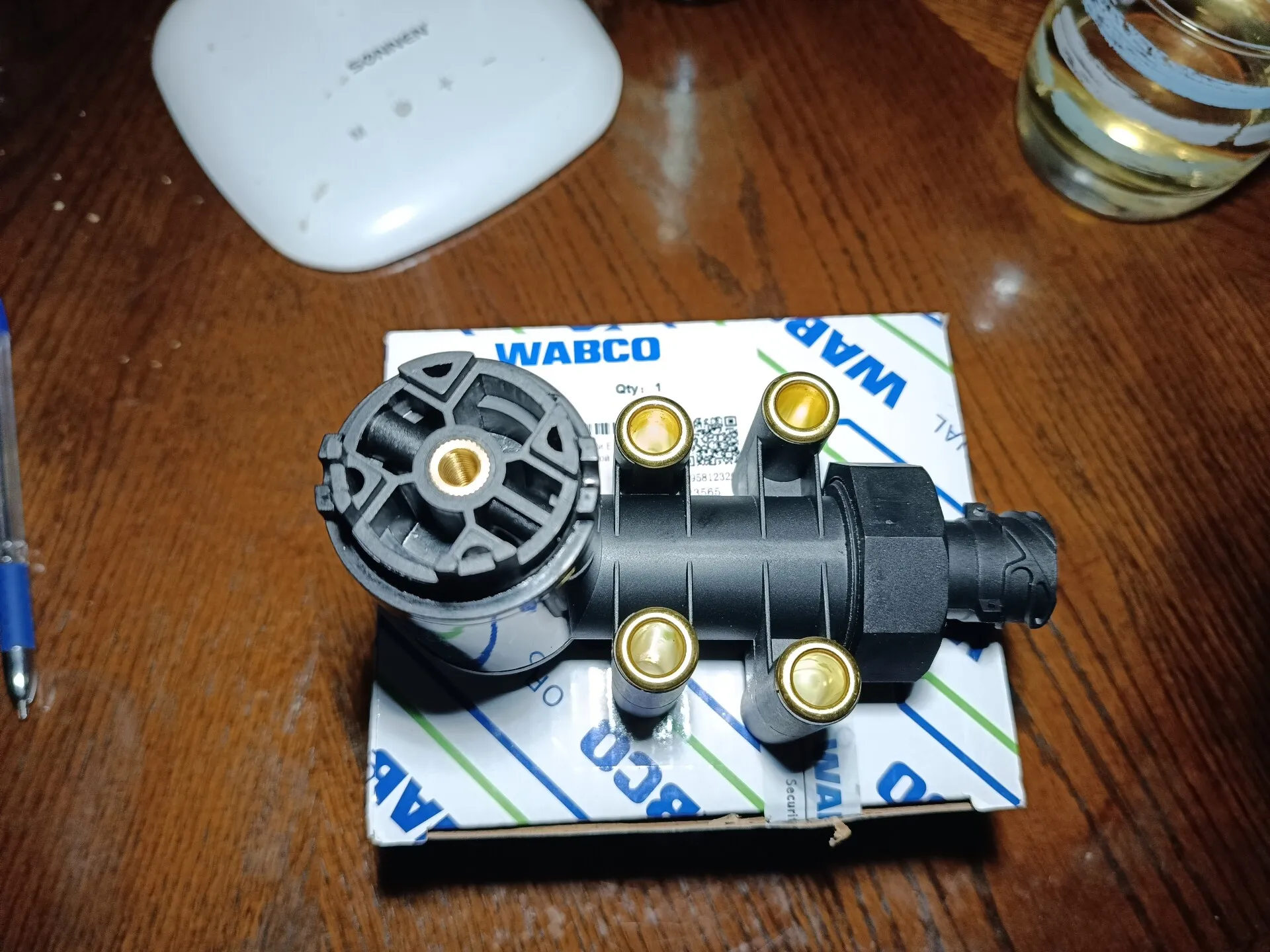 Датчик уровня пола (пневмоподвески) 4410500120