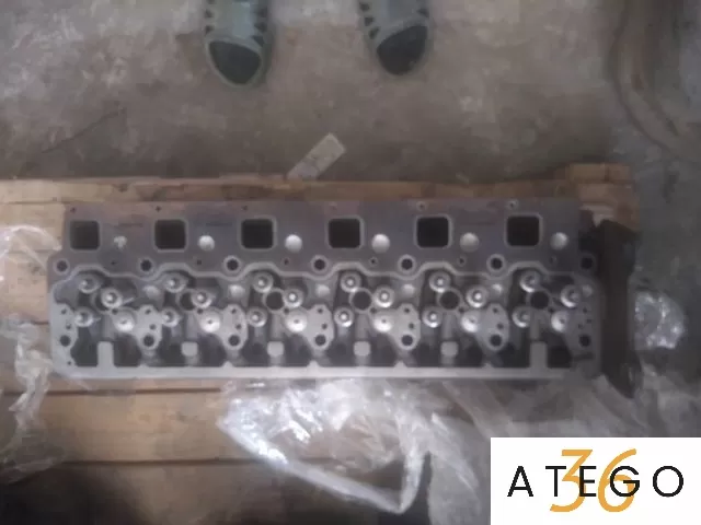 Головка блока цилиндров OM906LA