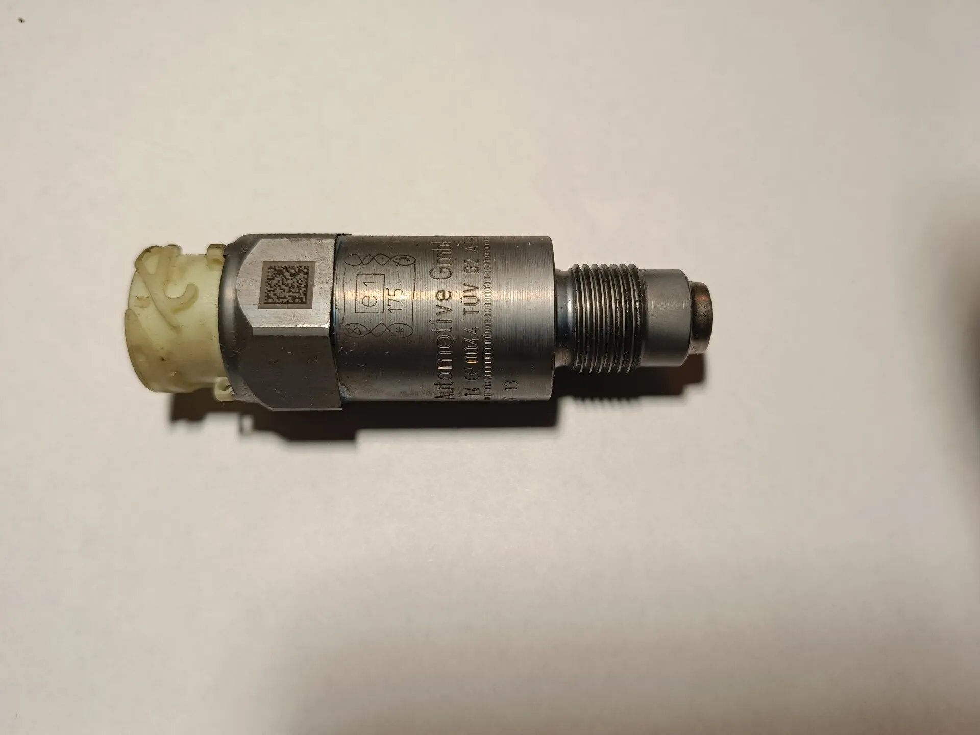 A0165421617 датчик скорости