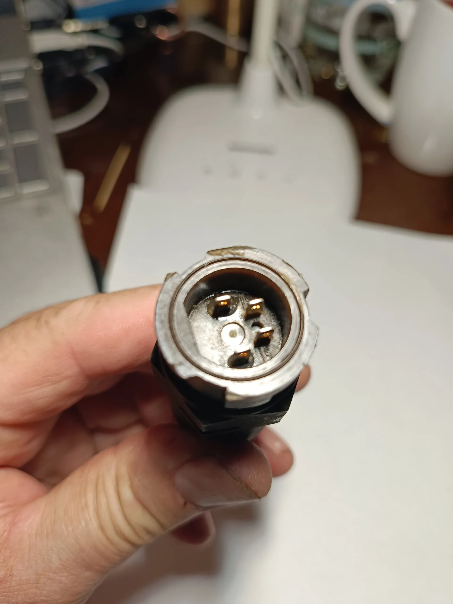 датчик скорости 81.27421-0136 б/у