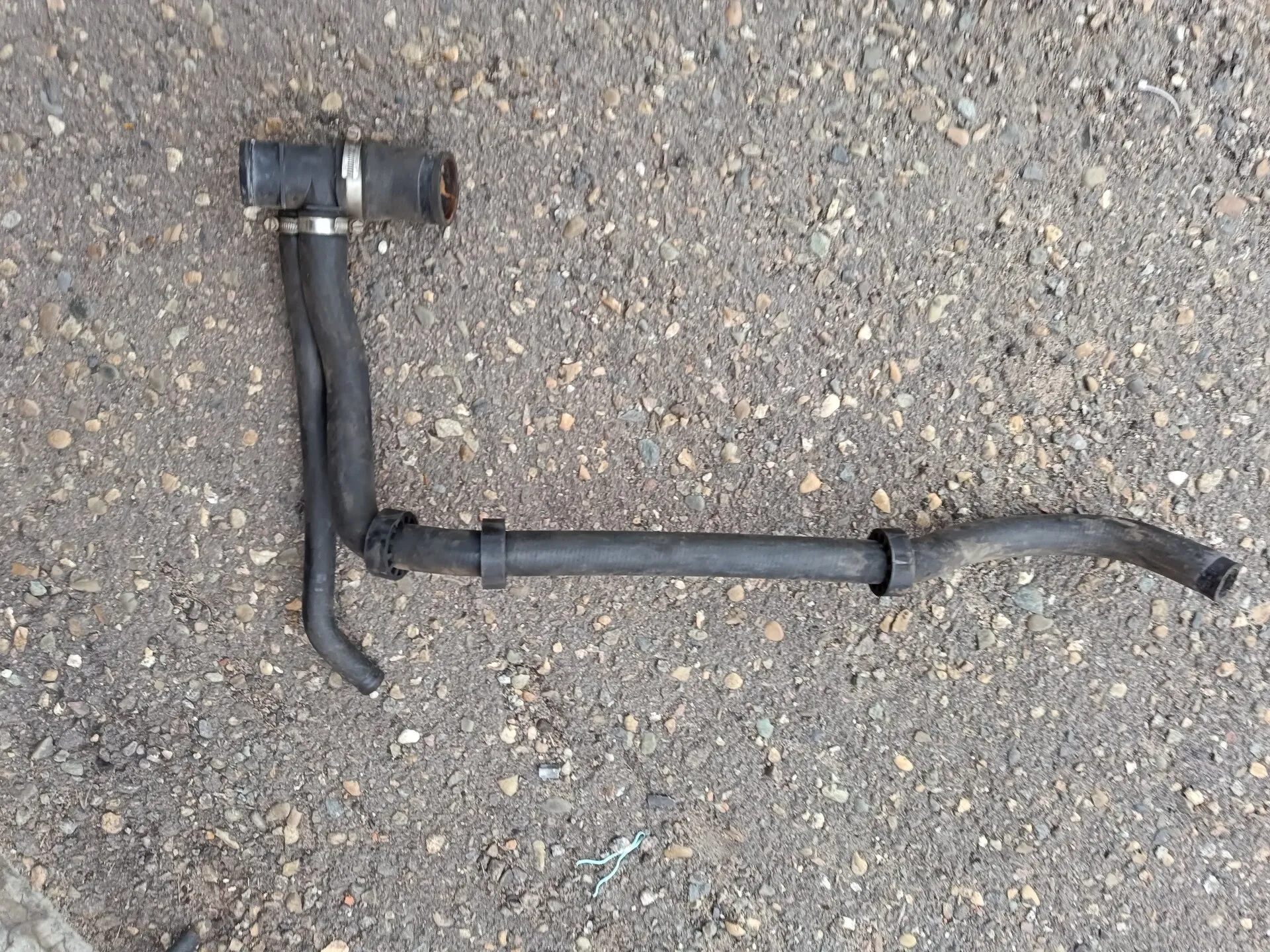 патрубок радиатора Мерседес-Бенц Vario  