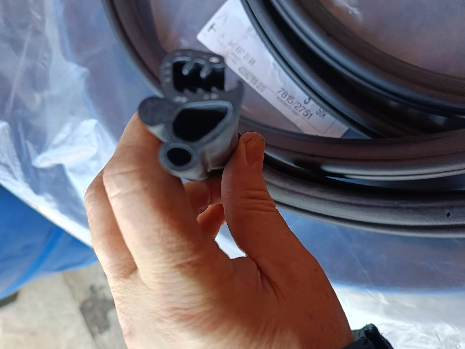 уплотнитель двери