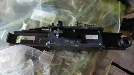 9703101053 Распорка кабины Мерседес-Бенц Атего